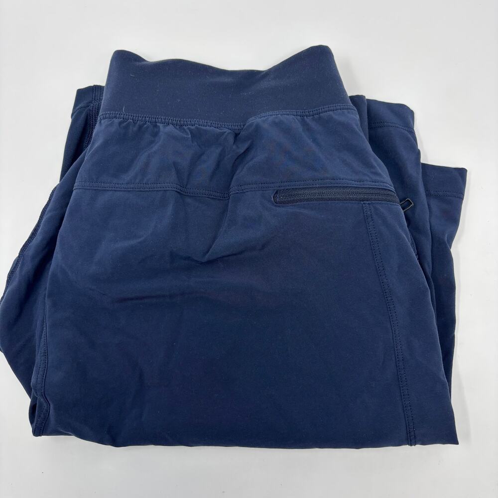 Lululemon Medium Navy Blue Drawstring Stretch Waist Workout Shorts